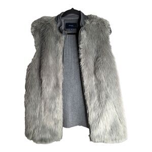Eloquii Limited Womens Plus Size 14W Gray Faux Fur Leather Sweater Vest Full Zip
